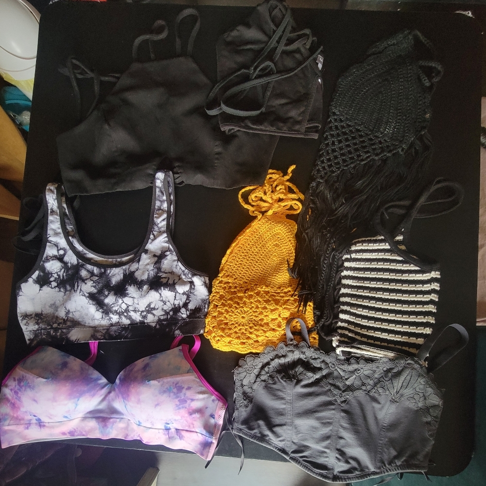 Bundle Lot Of 8 Assorted Tops Size M-L
